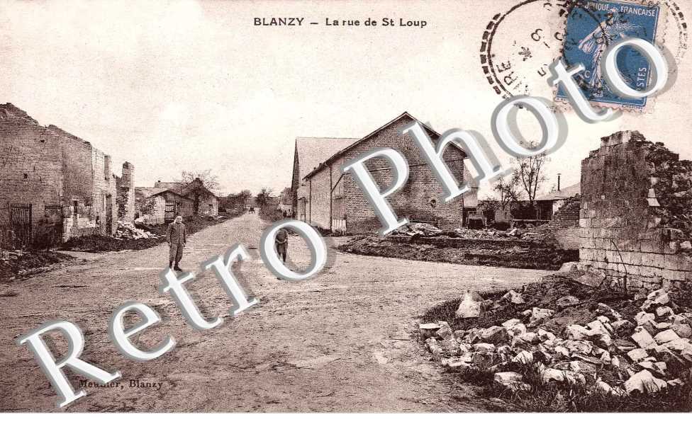 la rue de Saint Loup