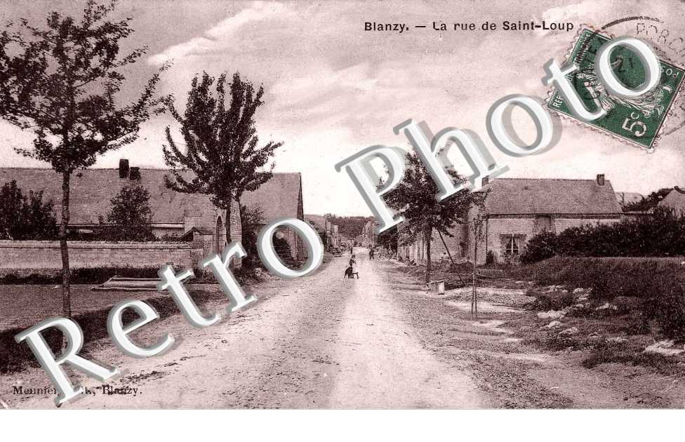 la rue de Saint Loup