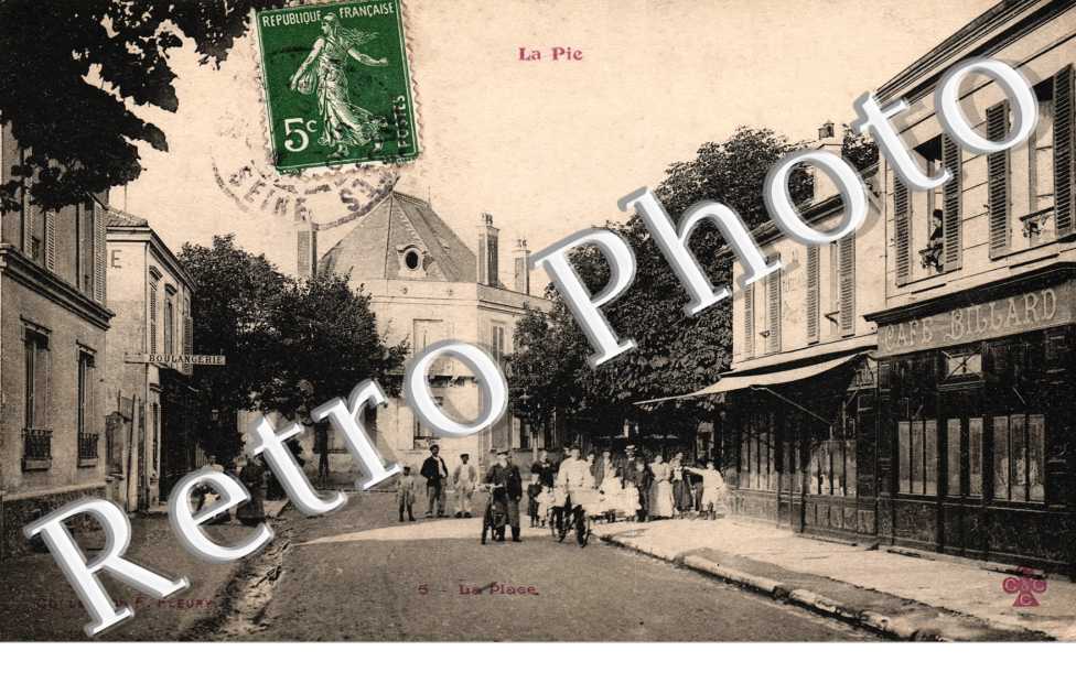 La pie, La place