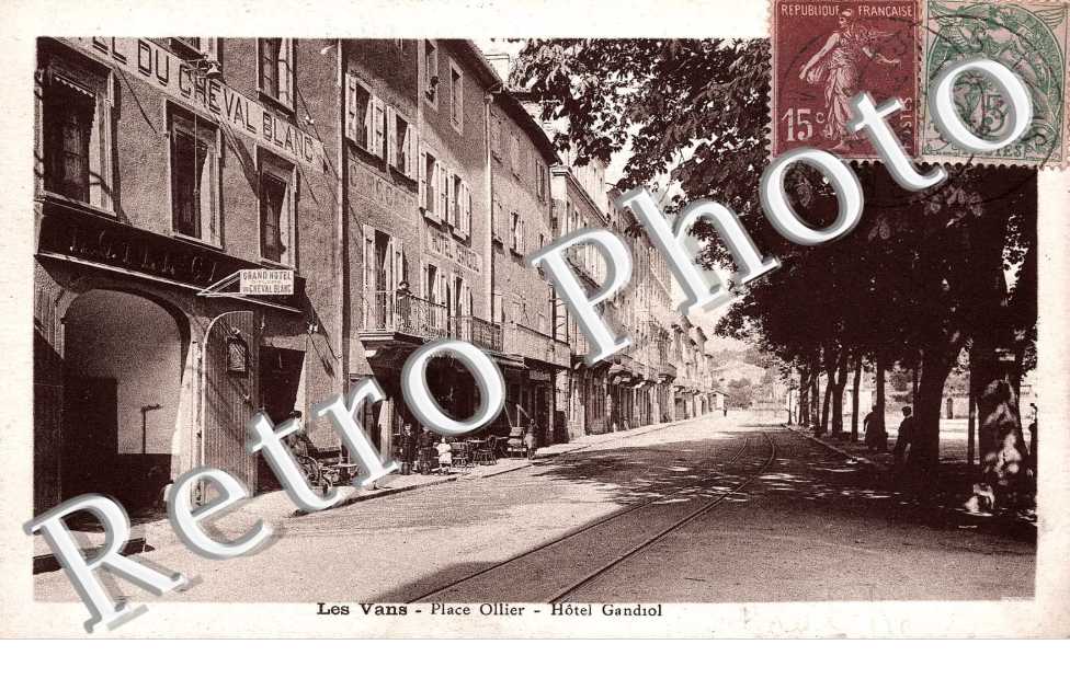 Place Ollier, Hotel Grandiol