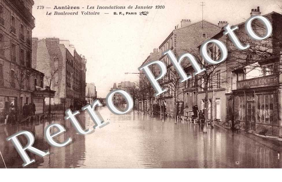 BOULEVARD VOLTAIRE (INONDATIONS)