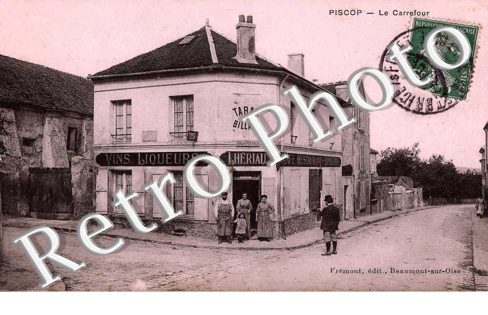 Le Carrefour