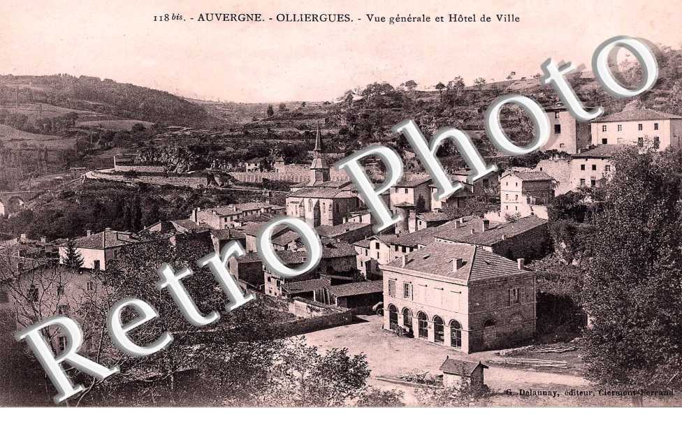 Vue générale et Hôtel de Ville