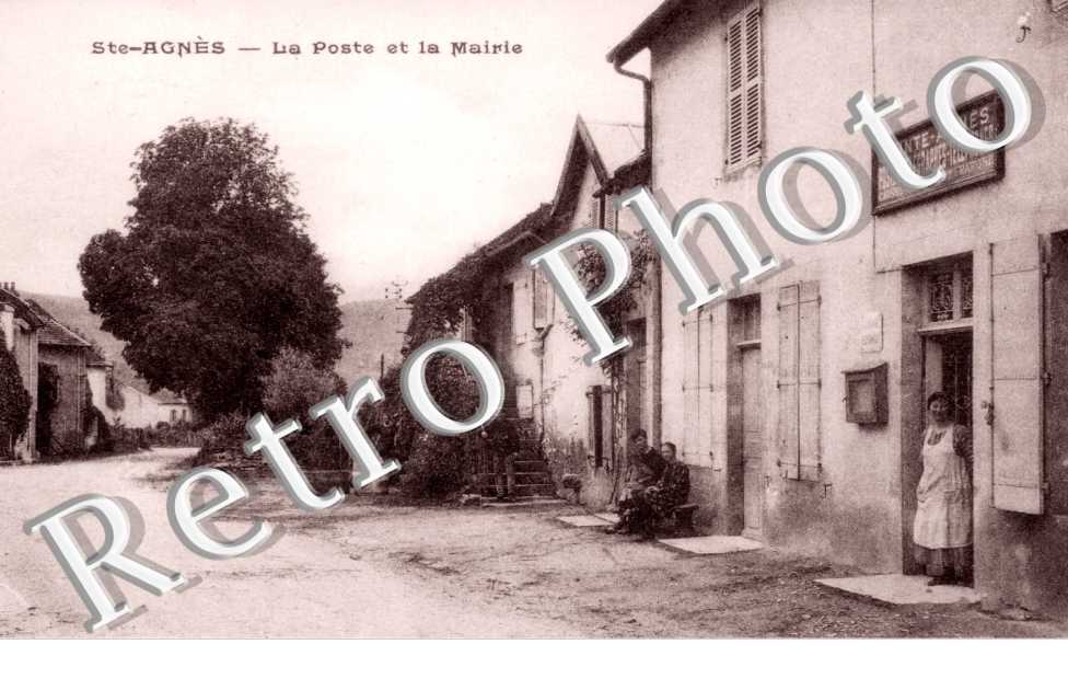 Sainte Agnes la poste et la mairie
