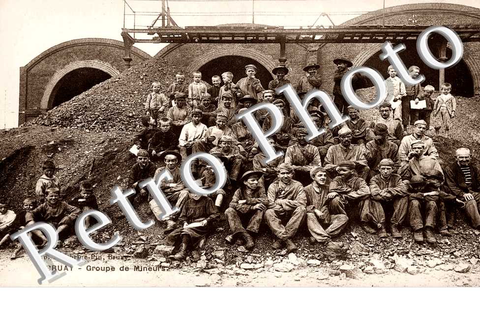 groupe de MINEURS
