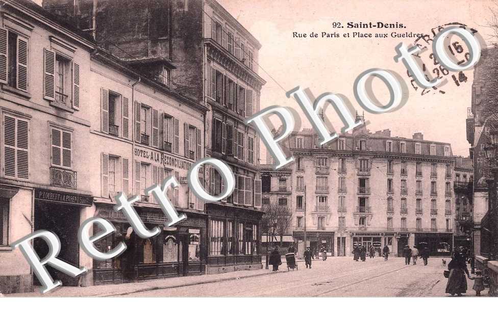Rue de Paris et Place aux Gueldres