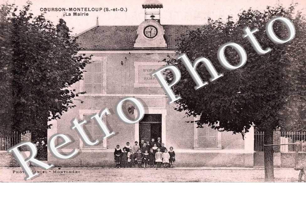 Courson Montloup la mairie