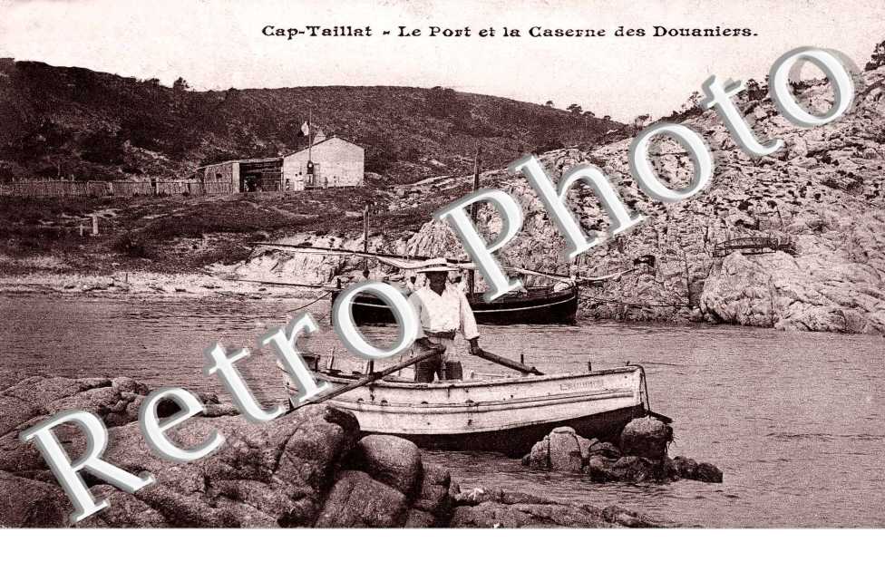 Cap Taillat, le Port et la Caserne des Douaniers