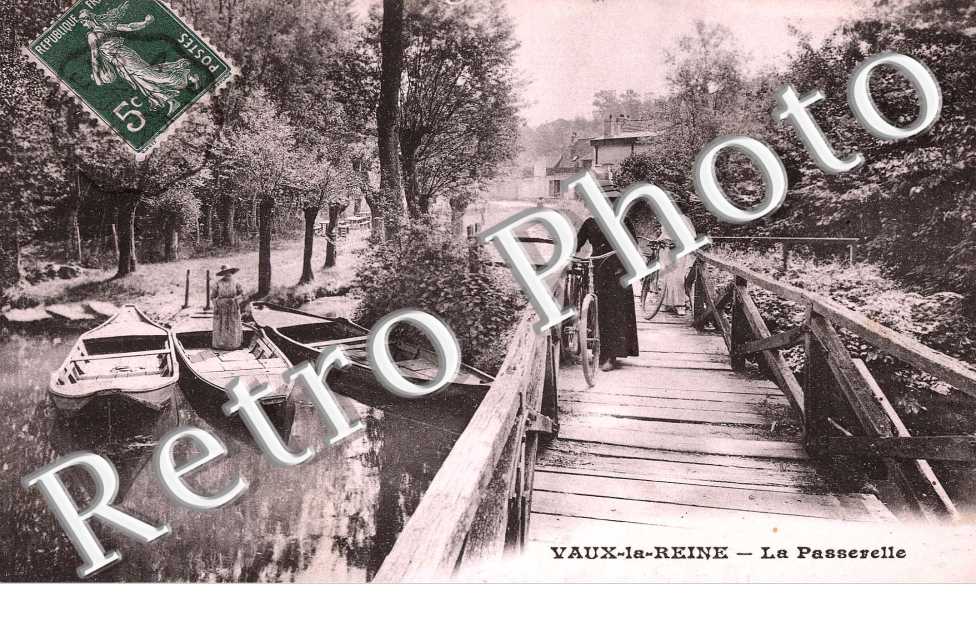 Vaux-la-reine la passerelle - barques