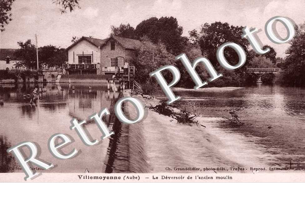le deversoir de l'ancien moulin