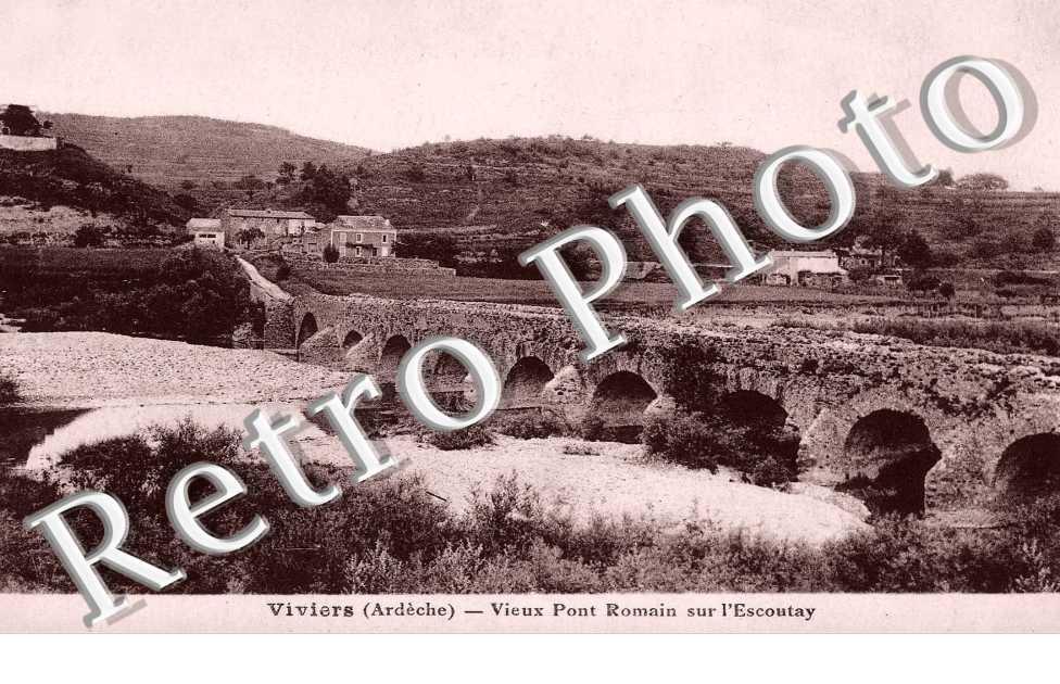 vieux pont romain sur l'Escoutay