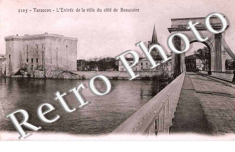 L'ENTREE DE LA VILLE DU COTE DE BEAUCAIRE