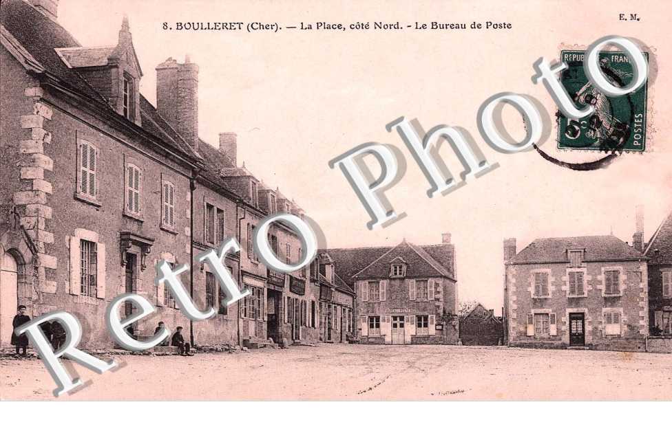 la place, le bureau de poste
