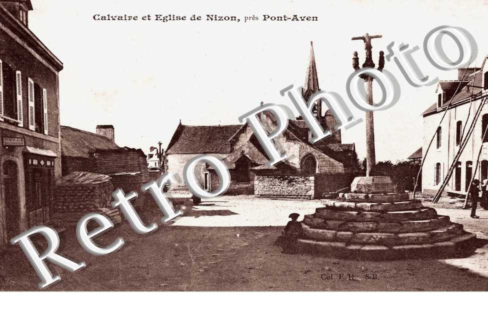 CALVAIRE ET EGLISE DE NIZON
