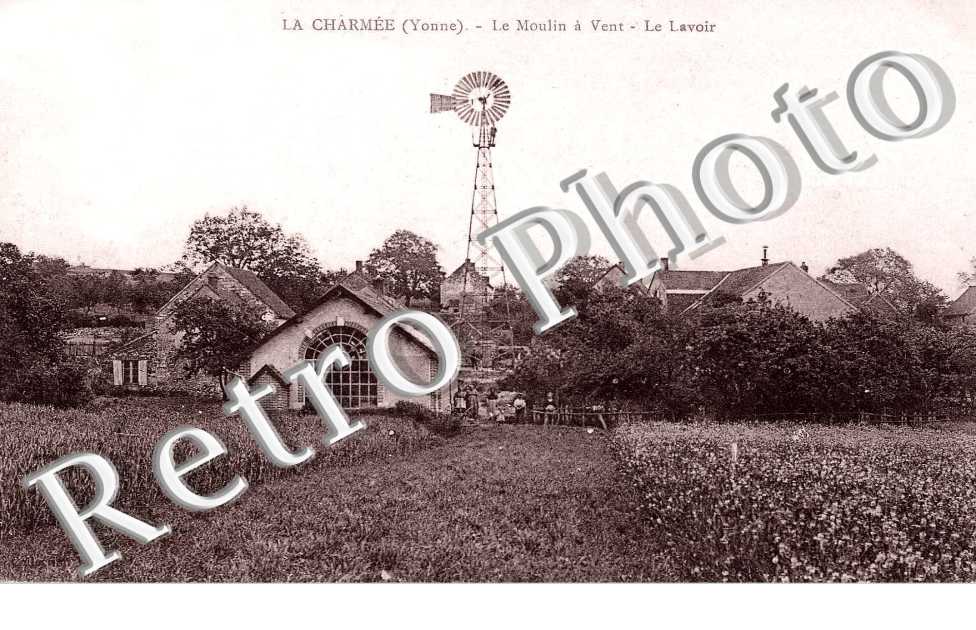 LA CHARMEE LE MOULIN A VENT LE LAVOIR