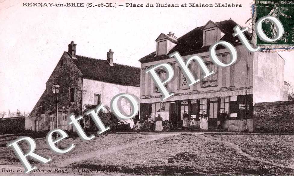 place du Buteau et maison Malabre