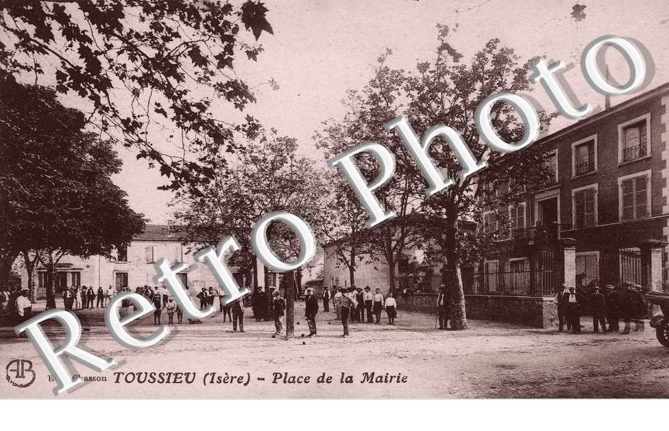 PLACE DE LA MAIRIE