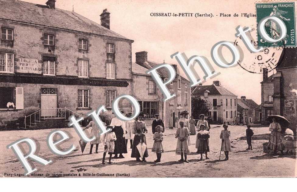 PLACE DE L'EGLISE