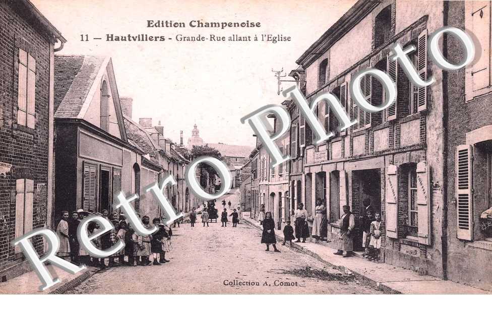 Grande rue allant a l'eglise