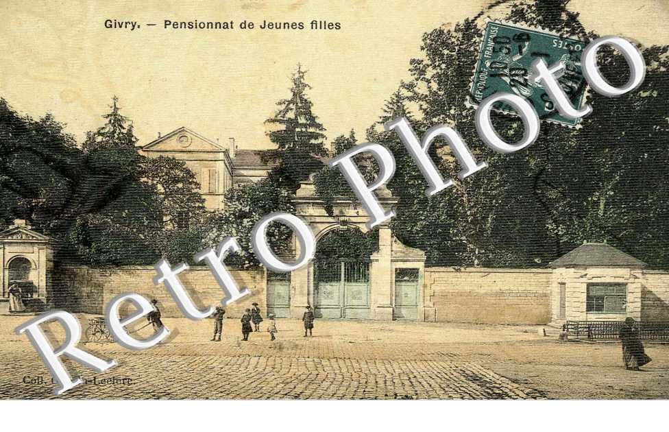 Pensionnat de jeunes filles (toilee couleur)