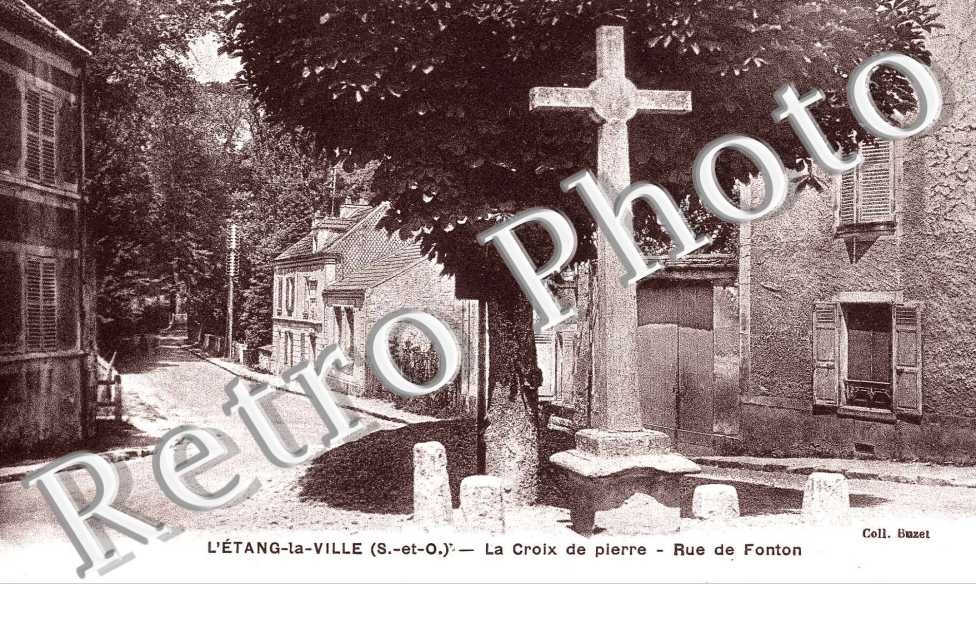 LA CROIX DE PIERRE RUE DE FONTON