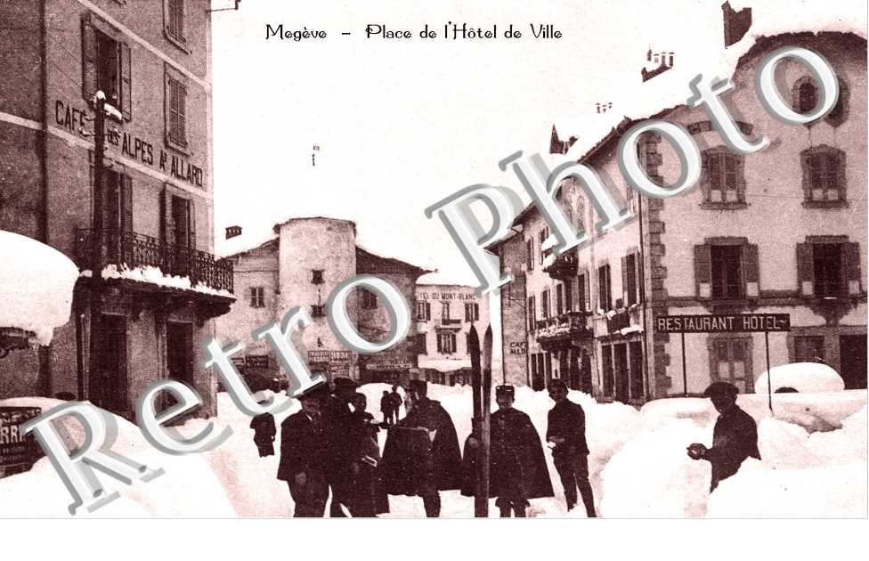 PLACE DE L'HOTEL DE VILLE SPORTS D'HIVER 