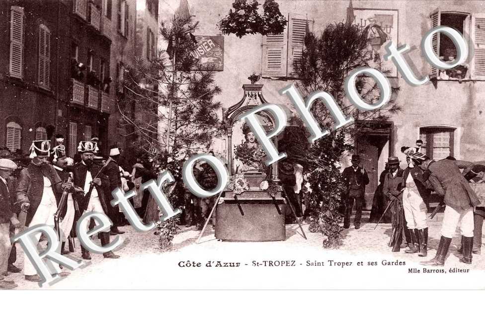 ST TROPEZ ET SES GARDES