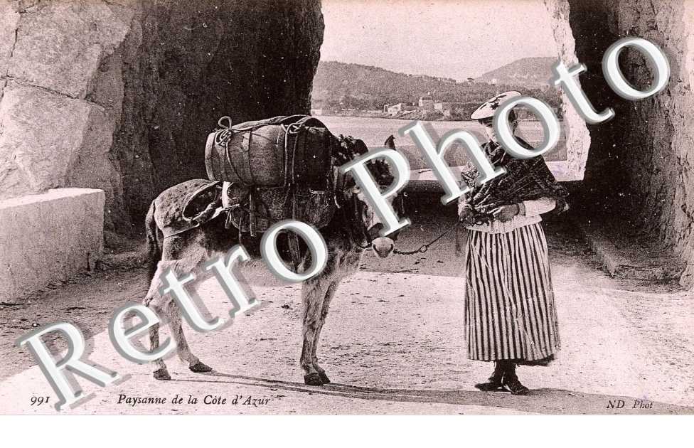 Paysanne de la Cote d'Azur