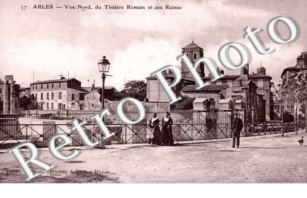 Vue Nord du Theatre Romain et ses Ruines
