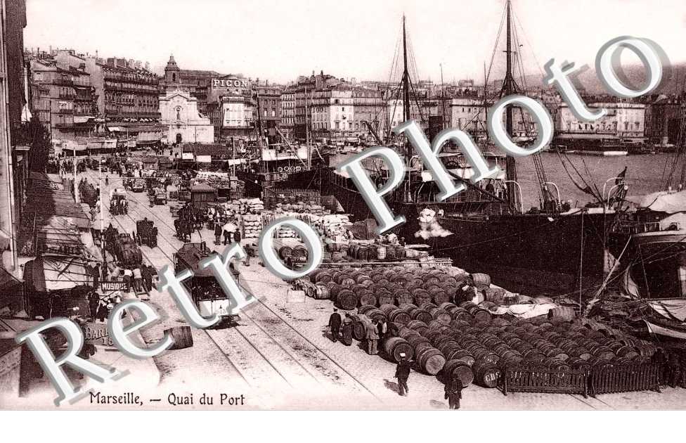 QUAI DU PORT