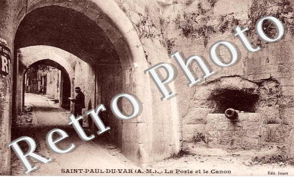 LA PORTE ET LE CANON