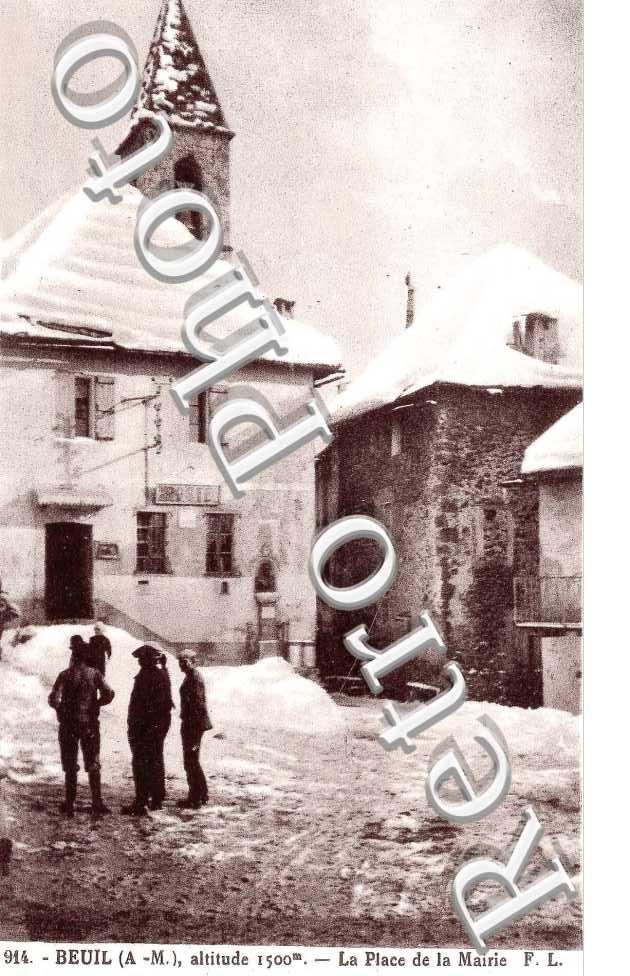 La place de la Mairie sous la neige