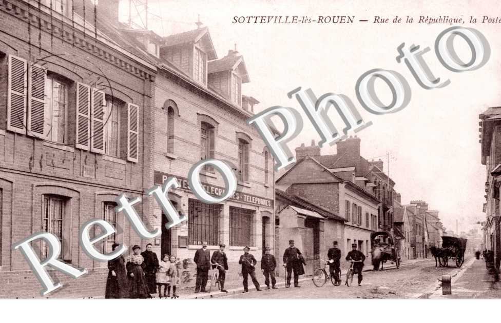 Rue de la republique - La poste