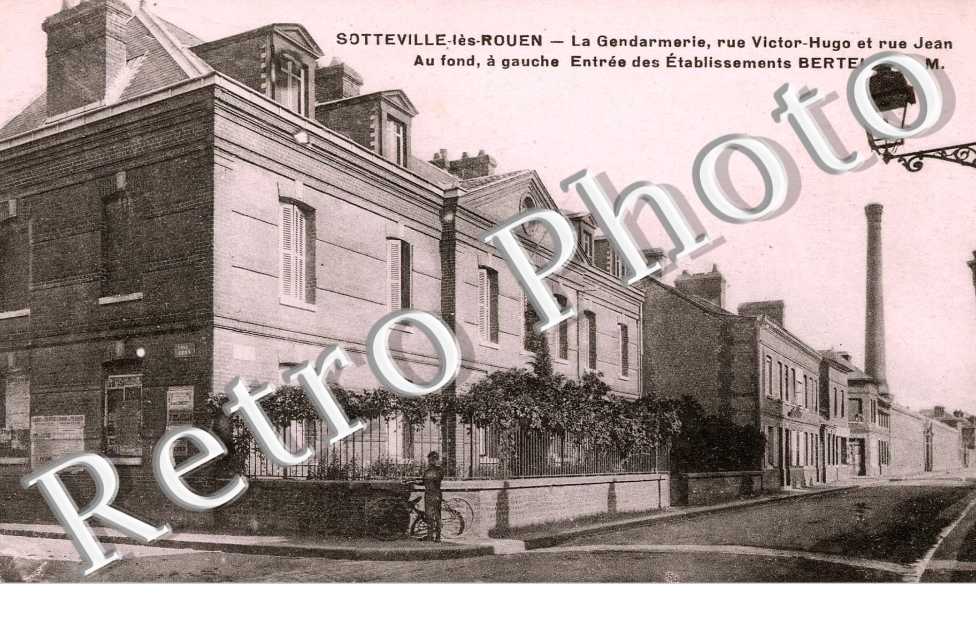 La gendarmerie - rue Victor Hugo - Etablissements Bertel J. M.