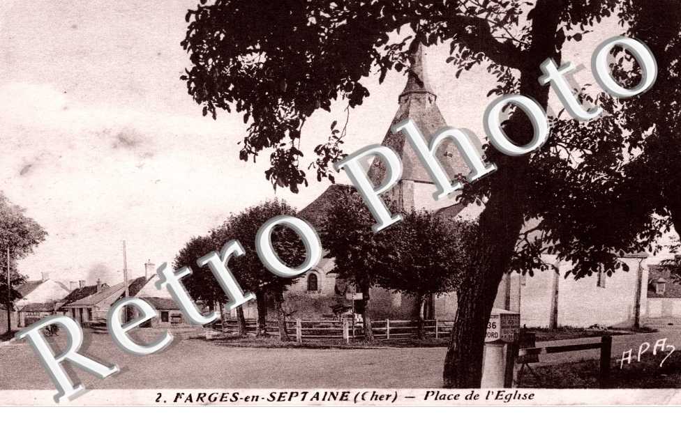 PLACE DE L'EGLISE