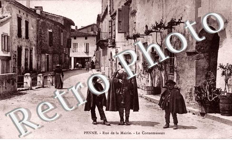 Rue de la Mairie - Le Cornemuseux