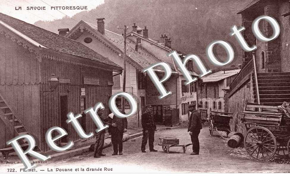 la douane et la grande rue