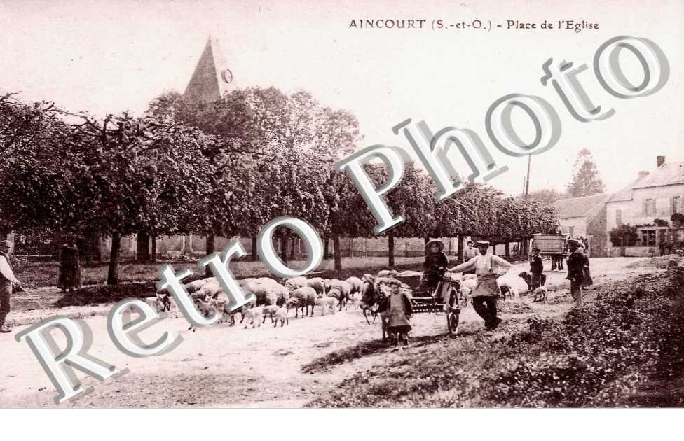 PLACE DE L'EGLISE