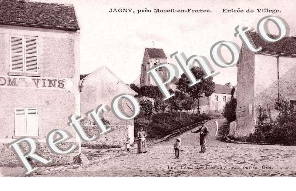 Entree du Village