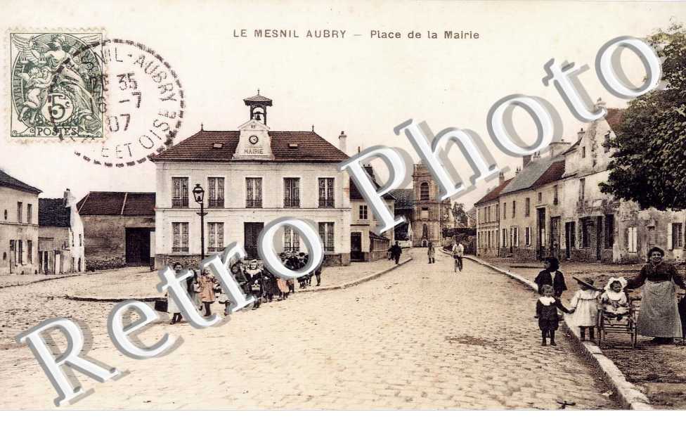 PLACE DE LA MAIRIE