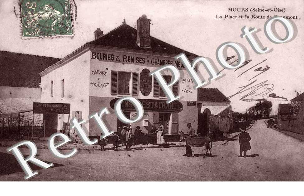 la place et la route de Beaumont