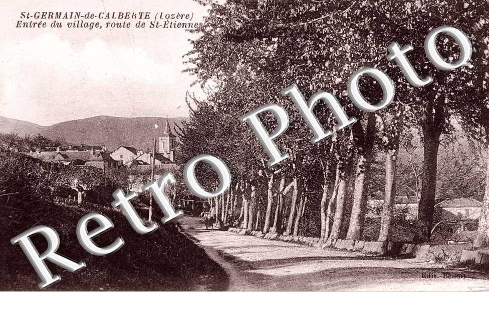 entree du village, route de Saint Etienne