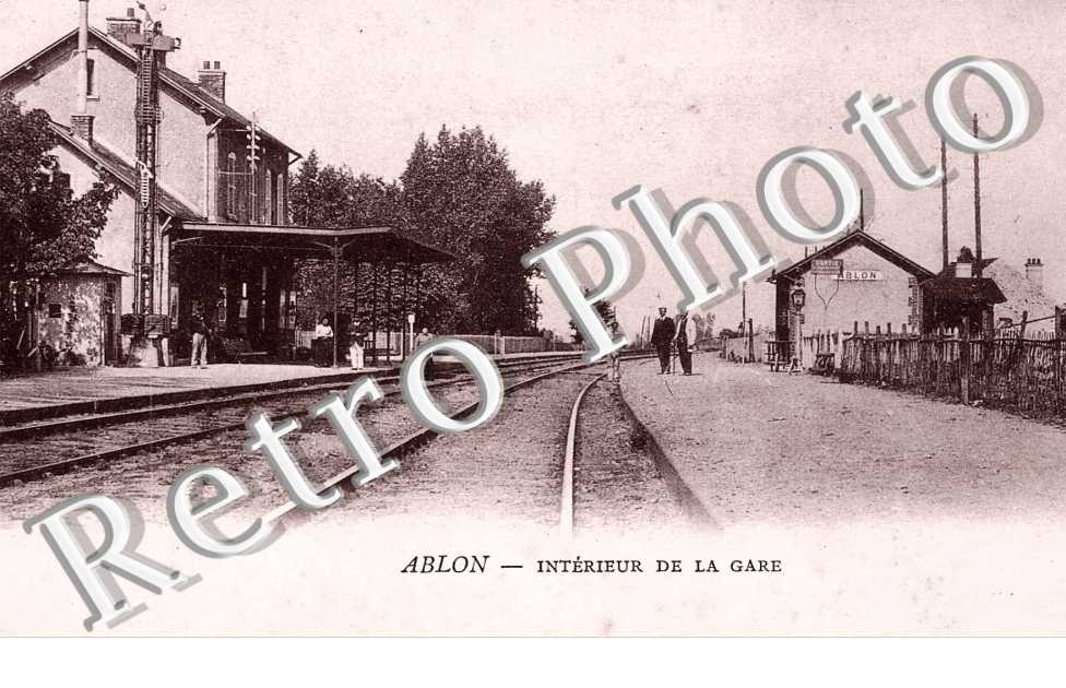 intérieur de la gare