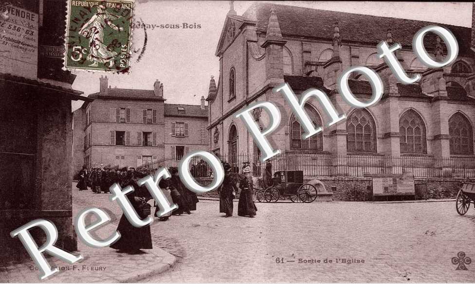 Sortie de l'eglise