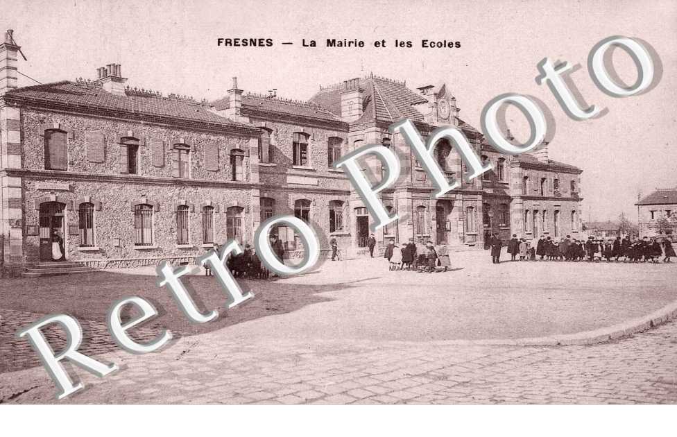 La Mairie et les Ecoles