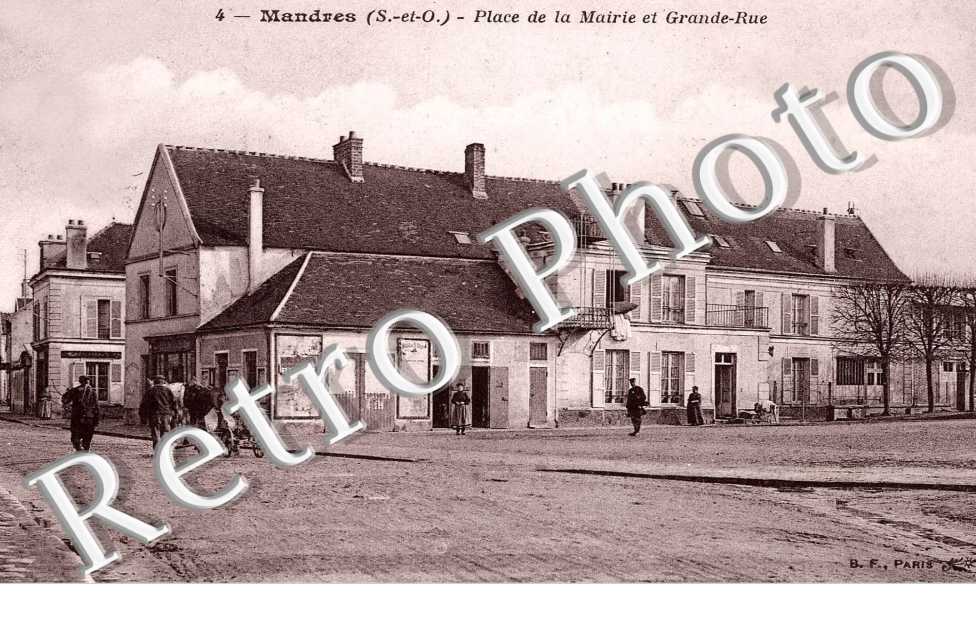 Place de la mairie et grande rue