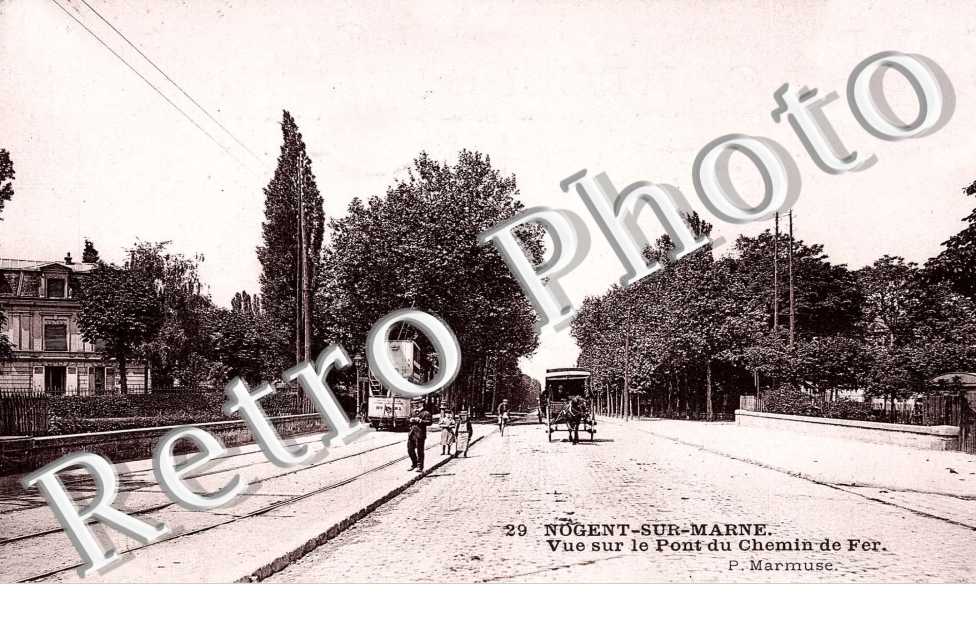 VUE SUR LE PONT DE CHEMIN DE FER