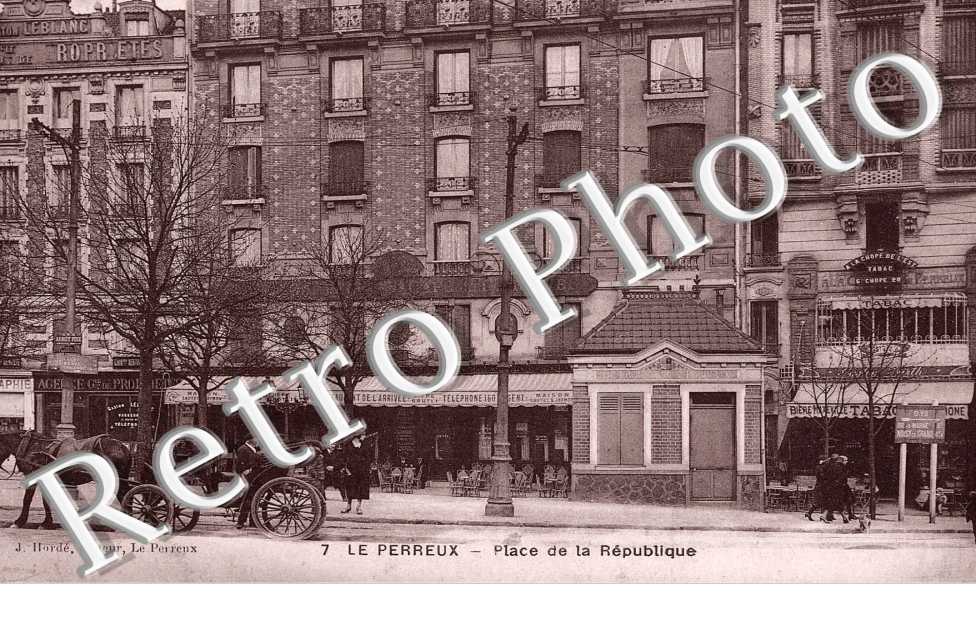 PLACE DE LA REPUBLIQUE