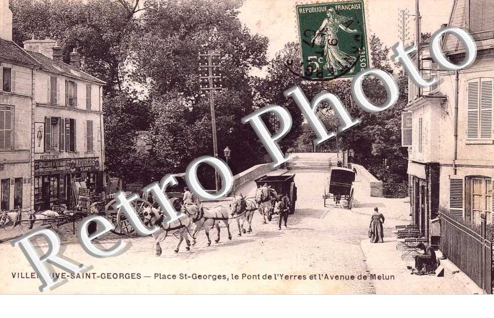 PLACE ST GEORGES LE PONT DE L'YERRES ET L'AVENUE DE MELUN