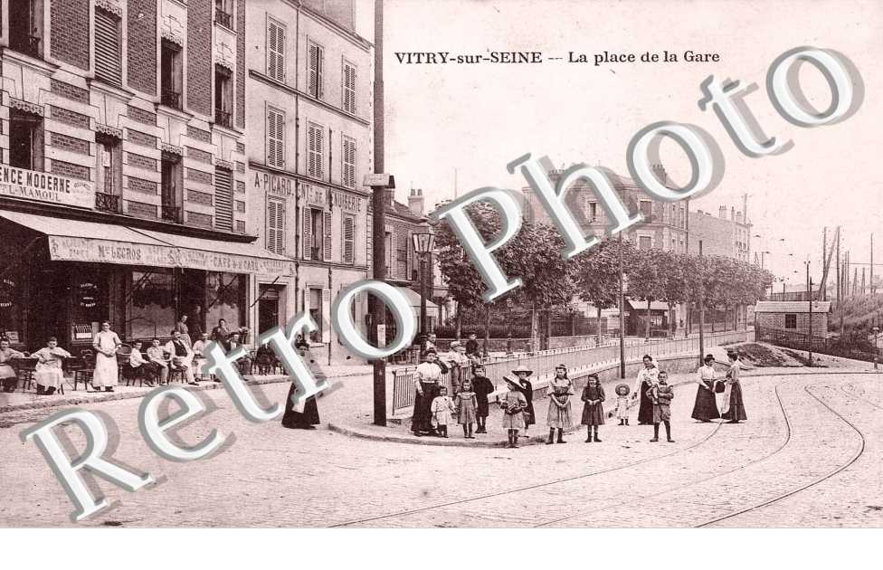 La place de la gare